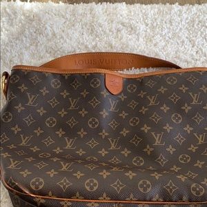 AUTHENTIC Louis Vuitton bag